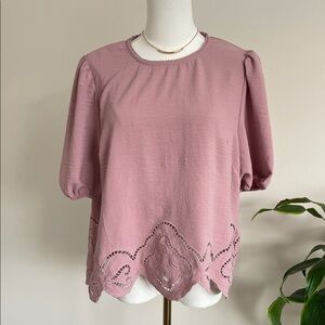 Adrianna Papell Mauve Lace Scalloped Hem Eyelet Puff Sleeve Blouse L